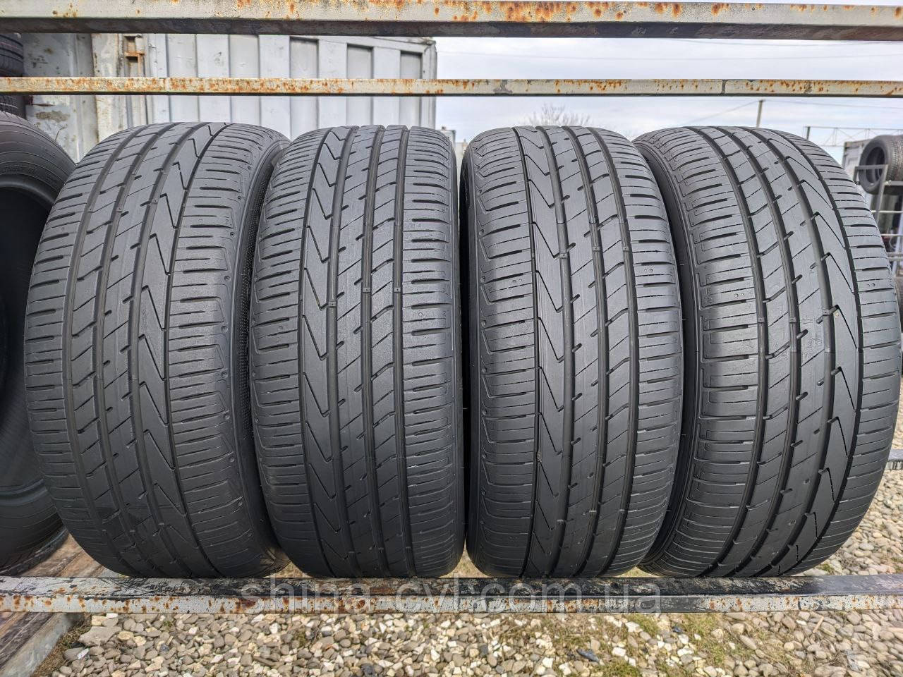 Літні шини 235 55 r18 100V Hankook Ventus S1 Evo 2 Suv, фото 1