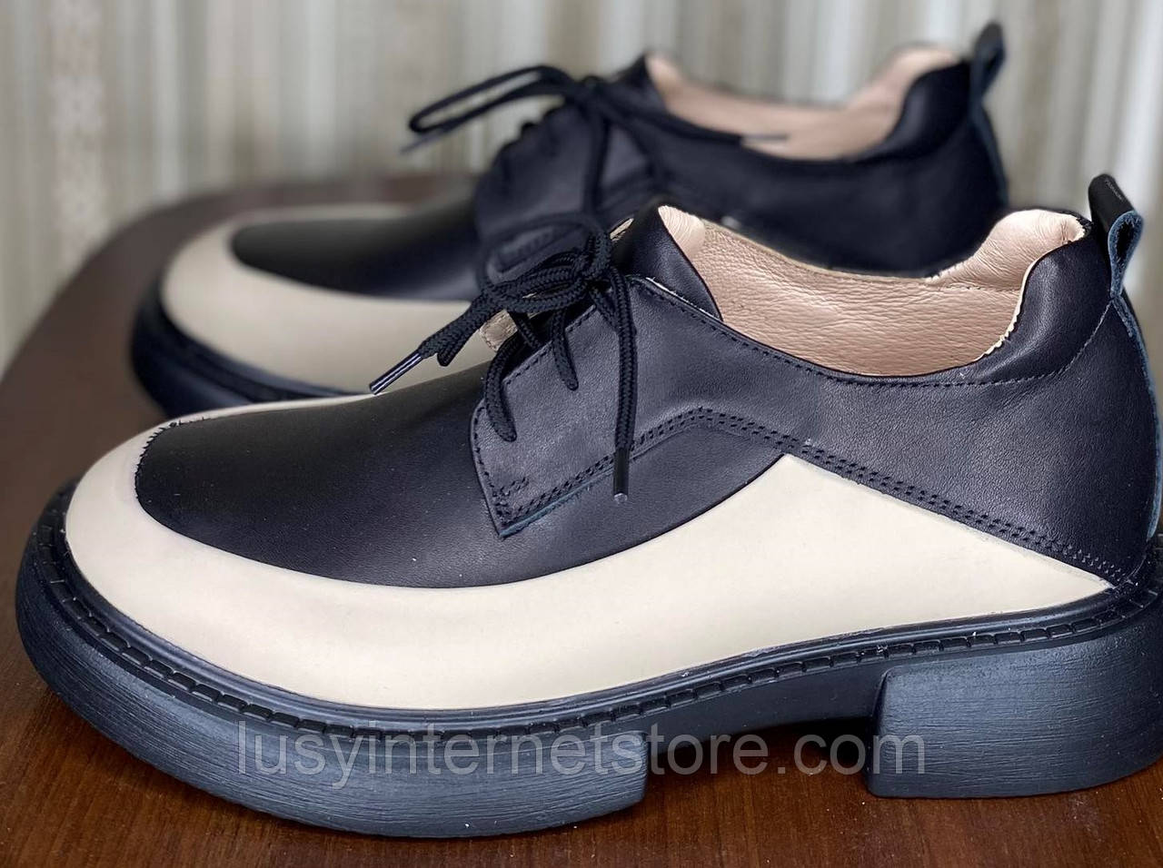 Туфлі жіночі на шнурках від виробника модель КЛ24-307, фото 1