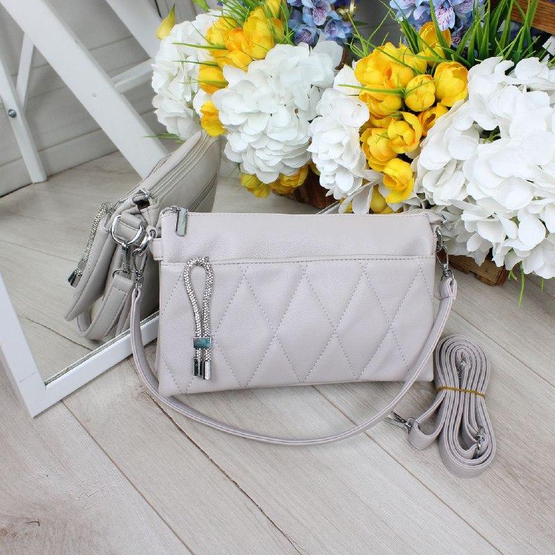 Жіноча сумка через плече кросбоді класична стильна лавандова екошкіра