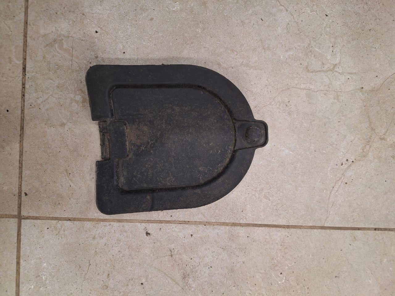 Заглушка кришка лючка отвору підкрилка переднього Ford Explorer 5 2016-2019 б/у оригінал, фото 1