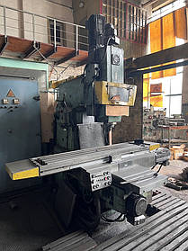 6Р13Ф3 - Фрезерний станок з ЧПУ