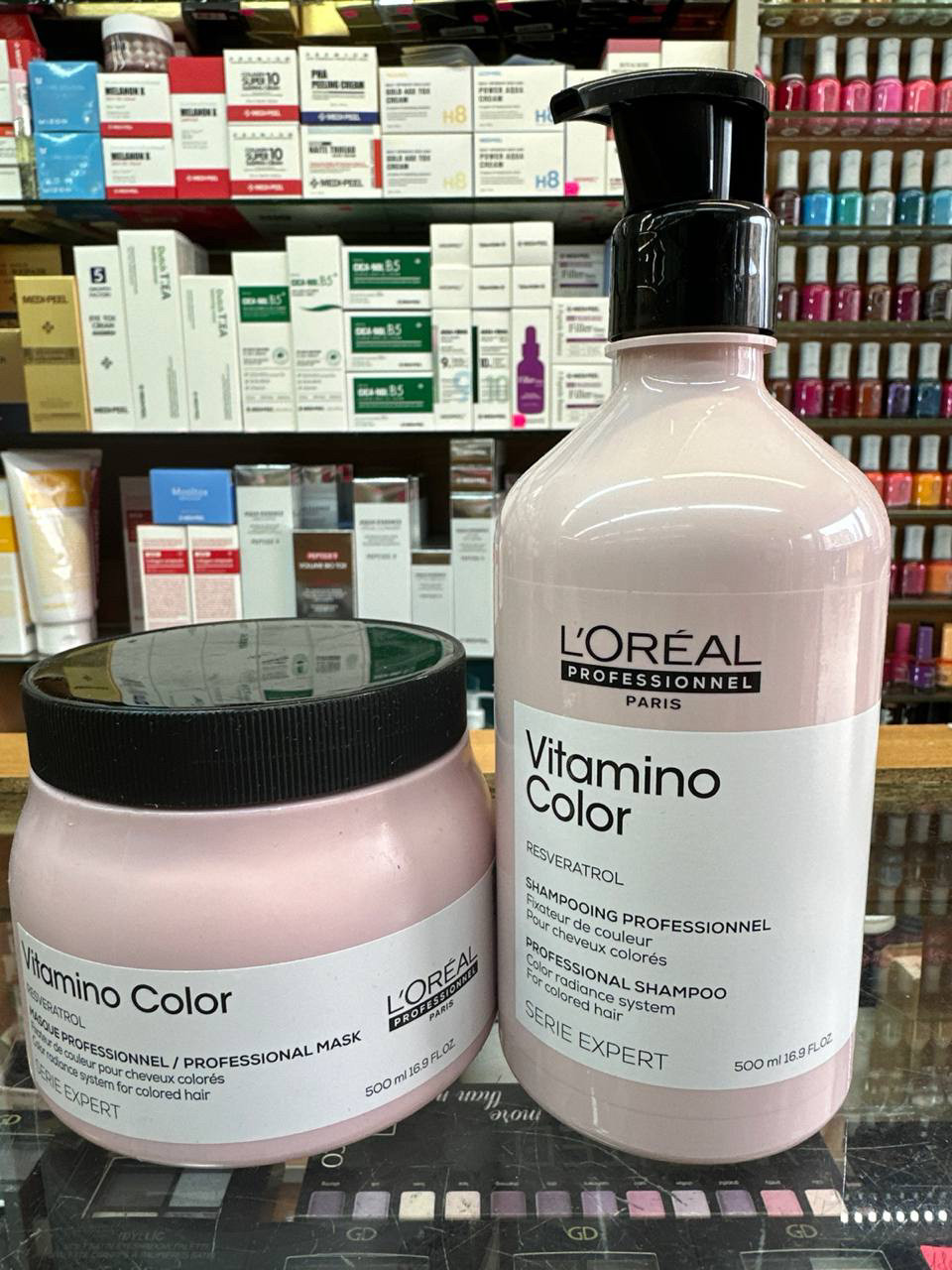Набор 500+500мл Шампуньі маска для фарбованого волосся  Vitamino Color Resveratrol Лореаль