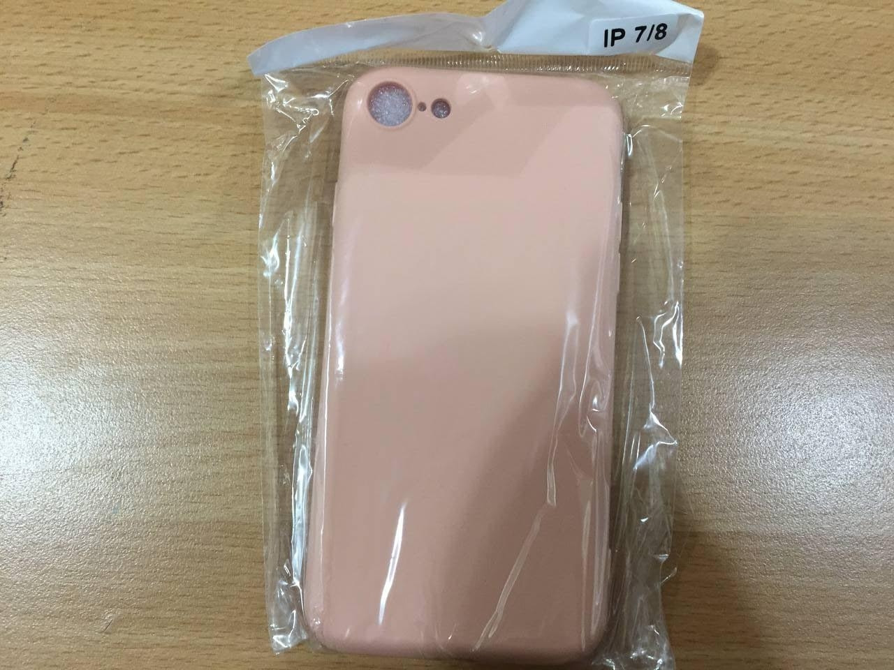 Силиконовый чехол накладка Silicone Case для iPhone 7/8 c микрофиброй топ качество - фото 6 - id-p2105207169