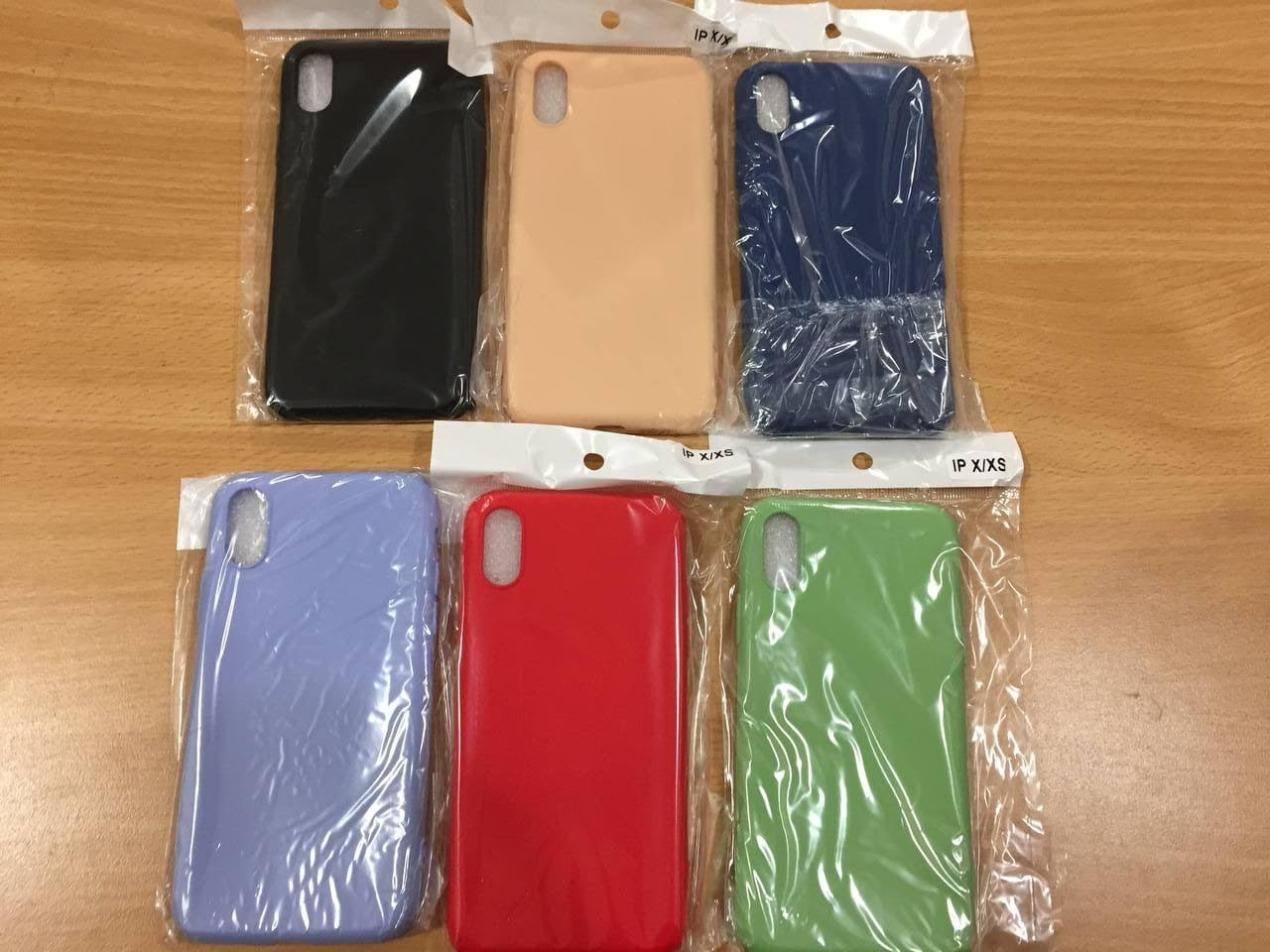 Силиконовый чехол накладка Silicone Case для iPhone X/XS с микрофиброй топ качество - фото 1 - id-p2105207173