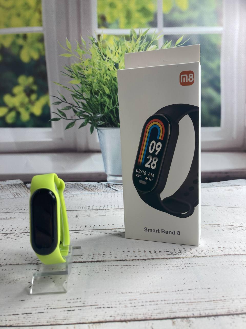 Фітнес трекер Smart Band М8 Смарт годинник light green смарт вотч - фото 1 - id-p2105207578