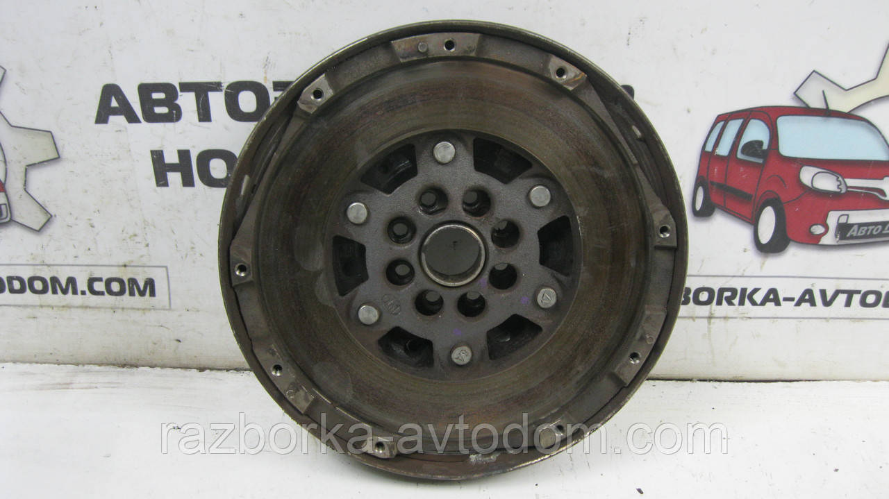 Маховик двомасовий Opel Corsa C, Agila, Combo, Meriva A, Tigra 1,3cdti OE:55570196