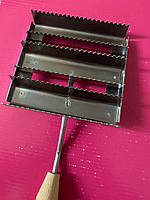 Щітка чесалка для тварин