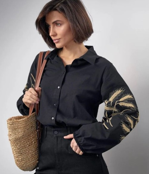 Чорна жіноча вишиванка сорочка з вишитими колосками розміри S, M, L.