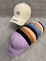 Кепки жіночі