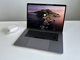 Ноутбук Apple Macbook Pro 15 2017 A1707 Touchbar i7-7920HQ 3.1 GHz 16GB RAM 512 SSD Radeon Pro 560 Оригінал