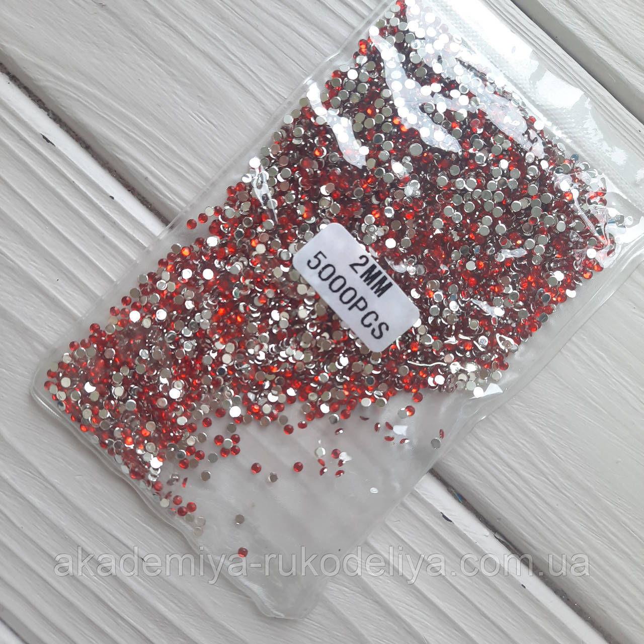 Стрази 2 мм, колір червоний, 5000 шт. РОЗПРОДАЖ, фото 1