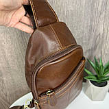 Чоловіча шкіряна бананка сумка на груди, барсетка нагрудна з натуральної шкіри Темно-коричневий, фото 7