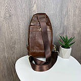 Чоловіча шкіряна бананка сумка на груди, барсетка нагрудна з натуральної шкіри Темно-коричневий, фото 10