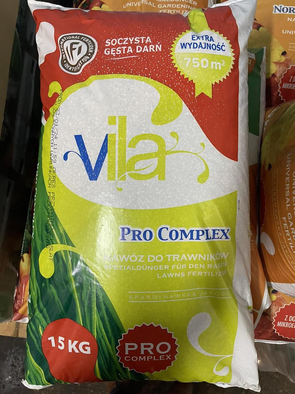 Удобрение Yara Vila для газонов PRO-COMPLEX 15кг