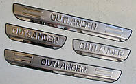 Mitsubishi Outlander 2015 накладки на пороги дверных проемов тип A 2