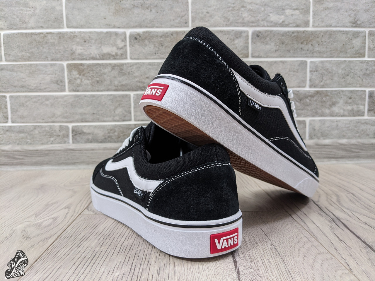 Кроссовки Vans Old Skool \ Ванс Олд Скул \ 40 - фото 3 - id-p1951353072