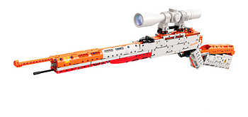 Іграшковий Конструктор автомат з прицілом Qman 52002 Гвинтівка стріляє м'якими кулями 747 деталей