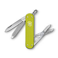 Швейцарський ніж лімітованої серії Victorinox Classic SD Alox Limited Edition Жовтий 58 мм (0.6221.L23)