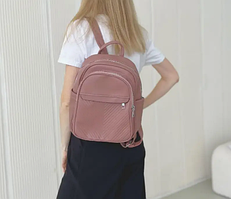 Рюкзак спортивний молодіжний рожевий жіночий з екошкіри 26х22х14 см міський на два відділення