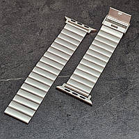 Металевий Ремінець для Apple Watch Spigen Metal Band Apple Watch 42/44/45/49 mm Starlight Color