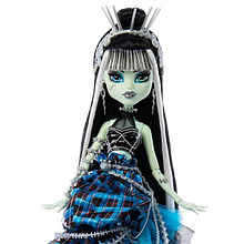 Монстр Хай Френкі Штейн Лялька Monster High Frankie Stein Stitched in Style Collector HRL66