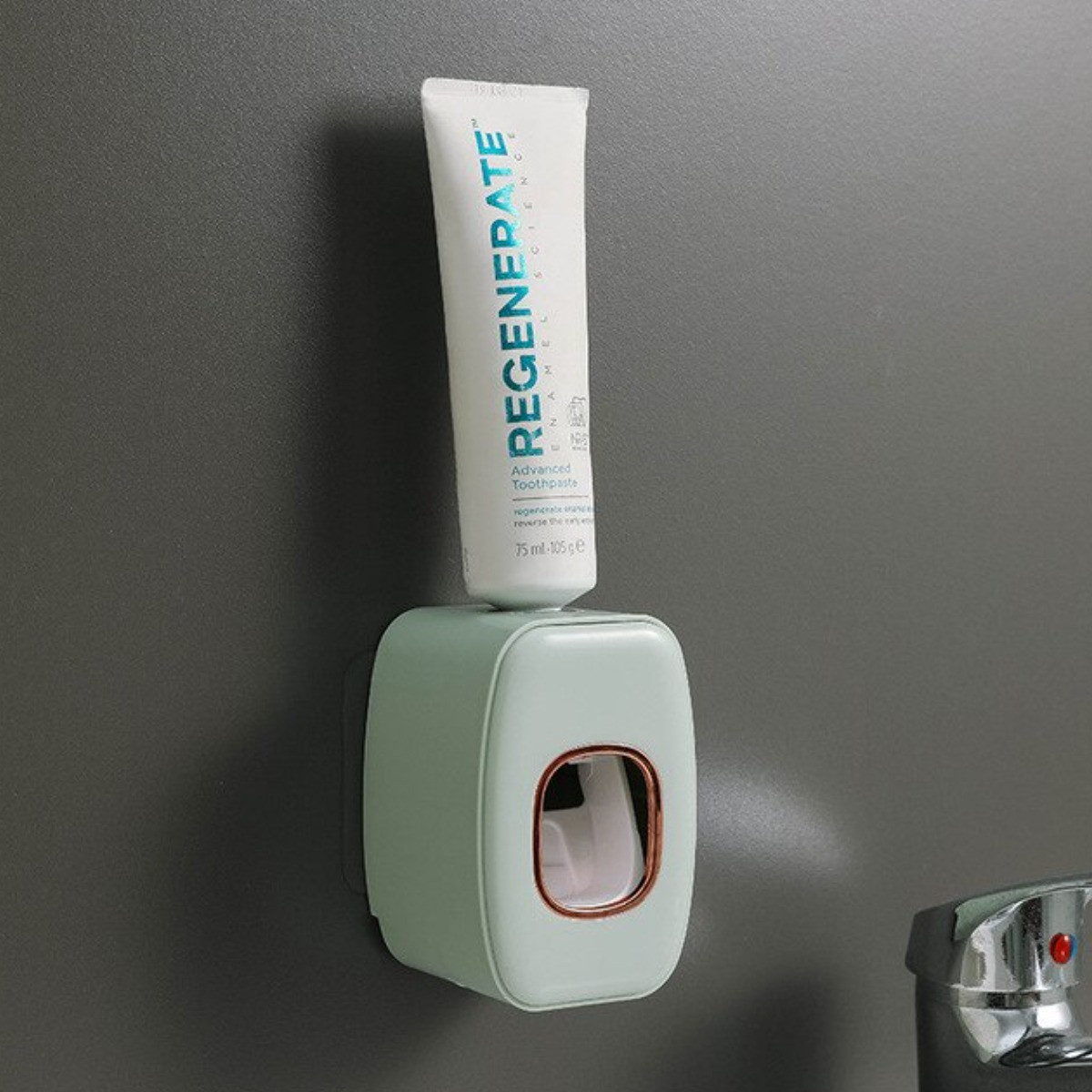 Диспенсер для зубной пасты с держателем зубных щеток Toothbrush Holder -Черный с бирюзовым - фото 2 - id-p2042816271