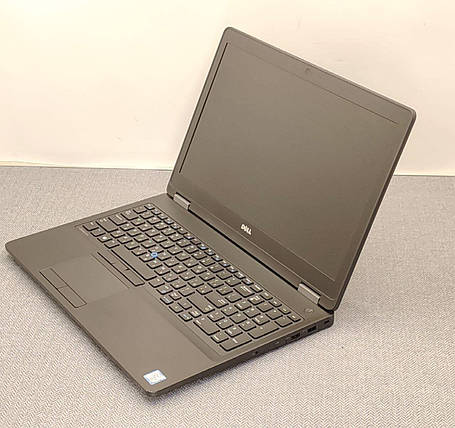 Б/в Ігровий ноутбук Dell Latitude 5570 15.6" 1920x1080| Core i5-6300U| 16 GB RAM| 256 GB SSD| Radeon R7 M360 2GB, фото 1