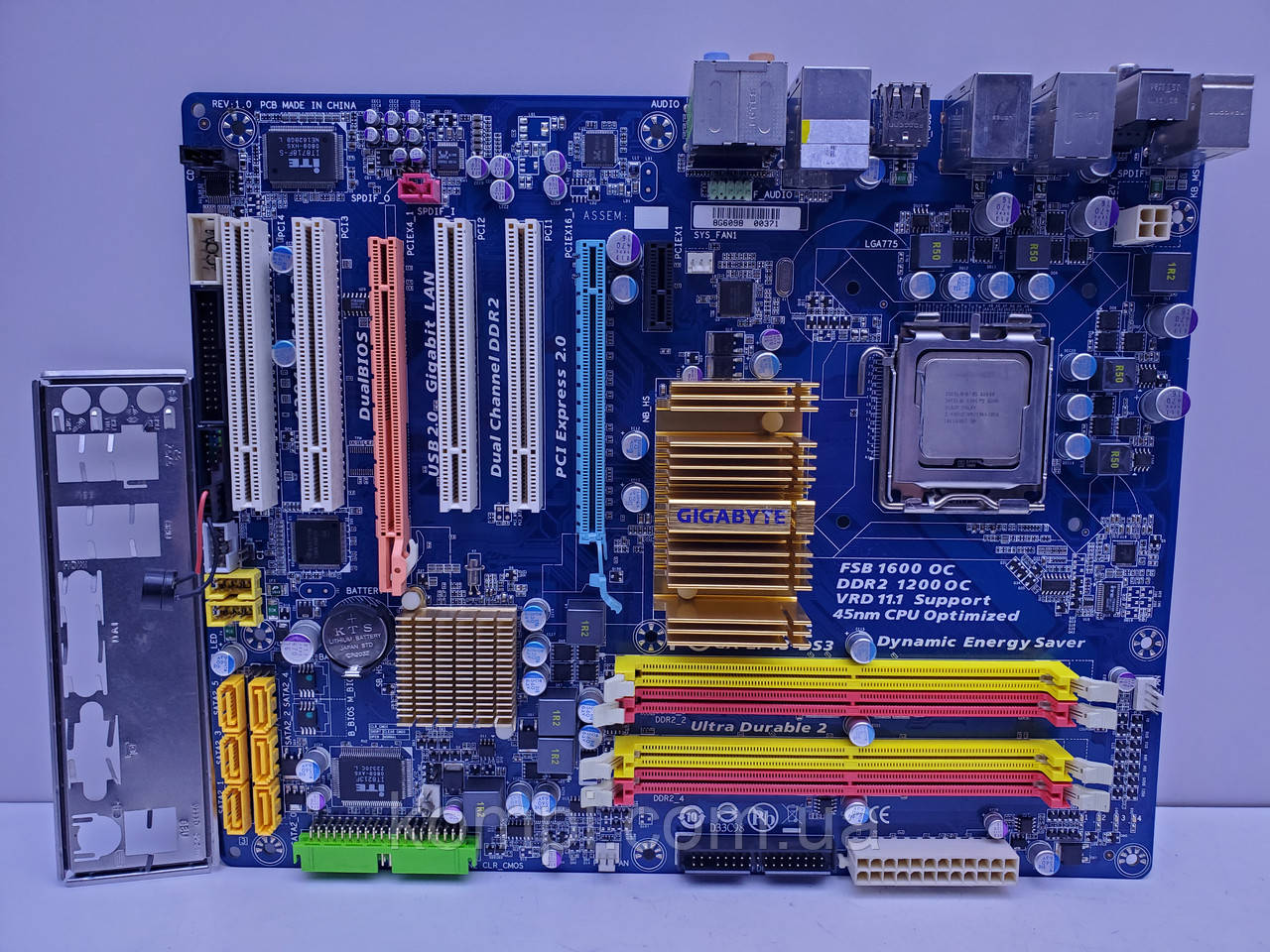 Материнська плата s775 GIGABYTE GA-EP43-DS3 (Socket 775, DDR2, QUAD, P43, б/у)