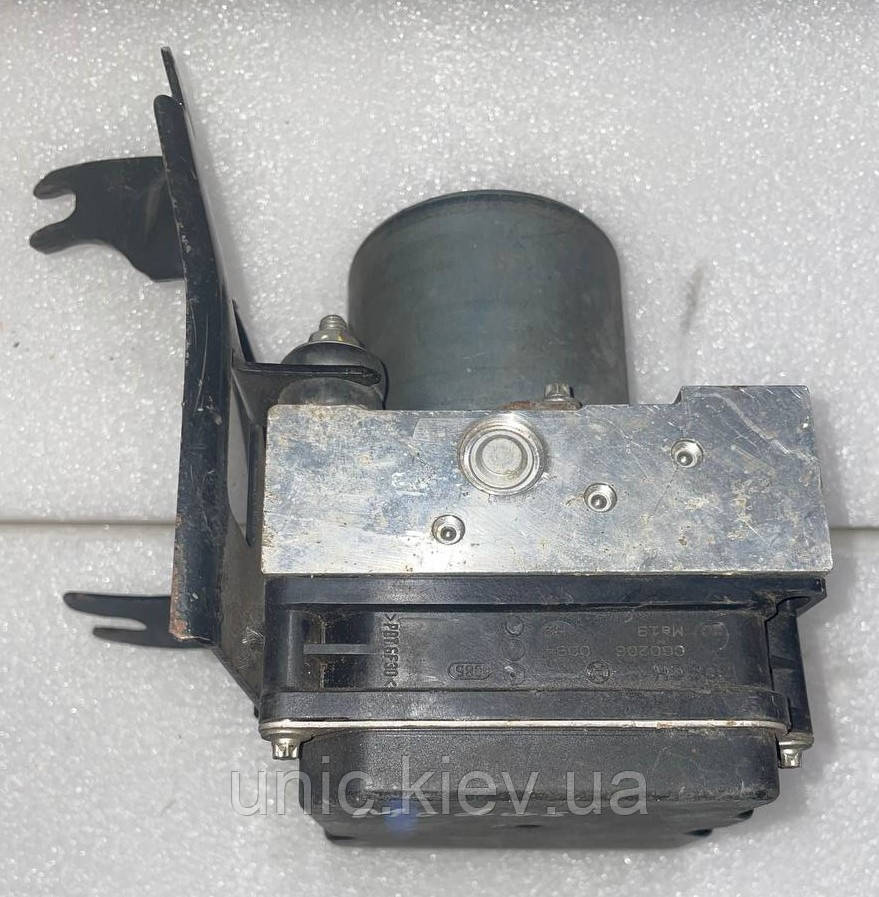 Блок ABS Рено Модус 1.2 BOSCH б/в 8200192202