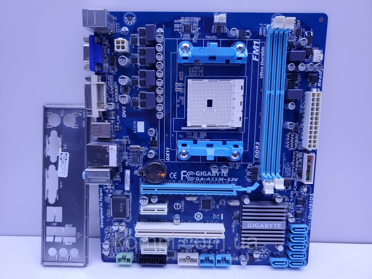 Материнська плата sFM1 GIGABYTE GA-F2A55M-S2V (Socket FM1,DDR3,б/у)