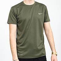 Чоловіча футболка SPORT Nike  хакі