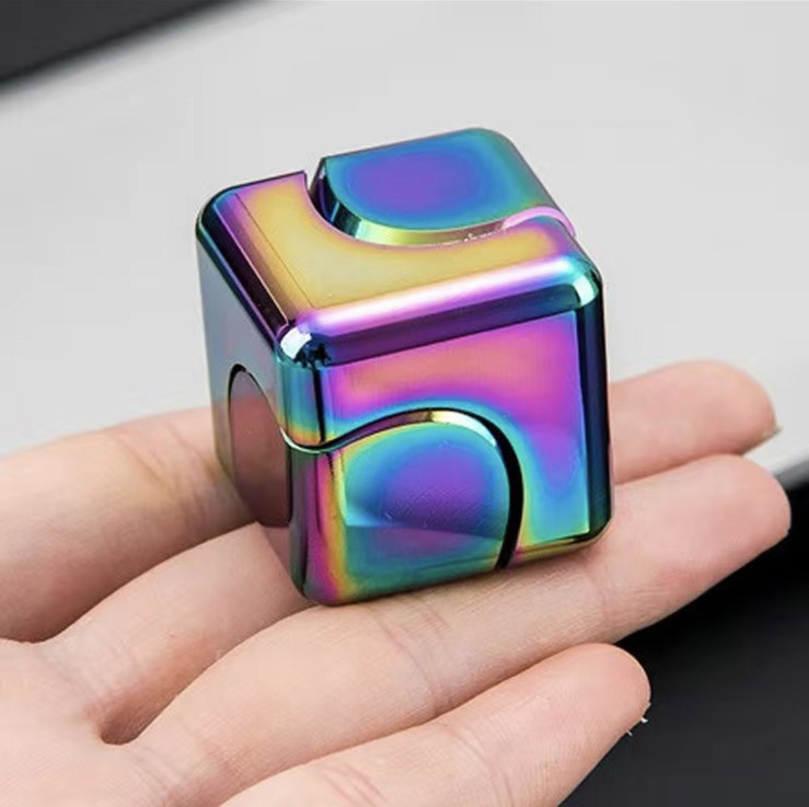 Іграшка Антистрес Спіннер Куб Гіроскоп 27 мм Фіджет для Зняття Стресу колір Градієнт (00830), фото 1