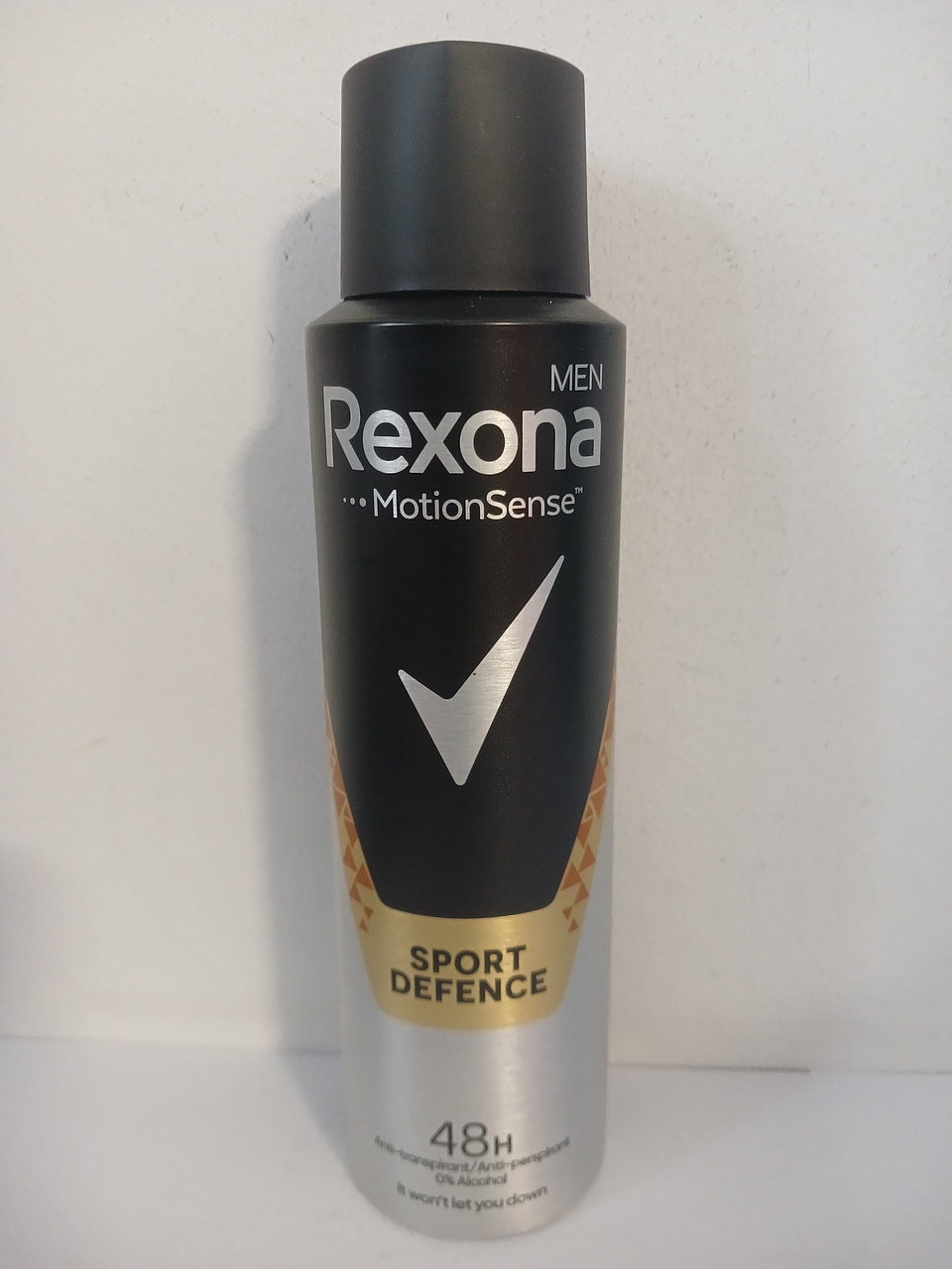 Аерозольний чоловічий дезодорант антиперспірант Rexona Sport Defenge 150 мл. (Рексона Спорт Дефенже)