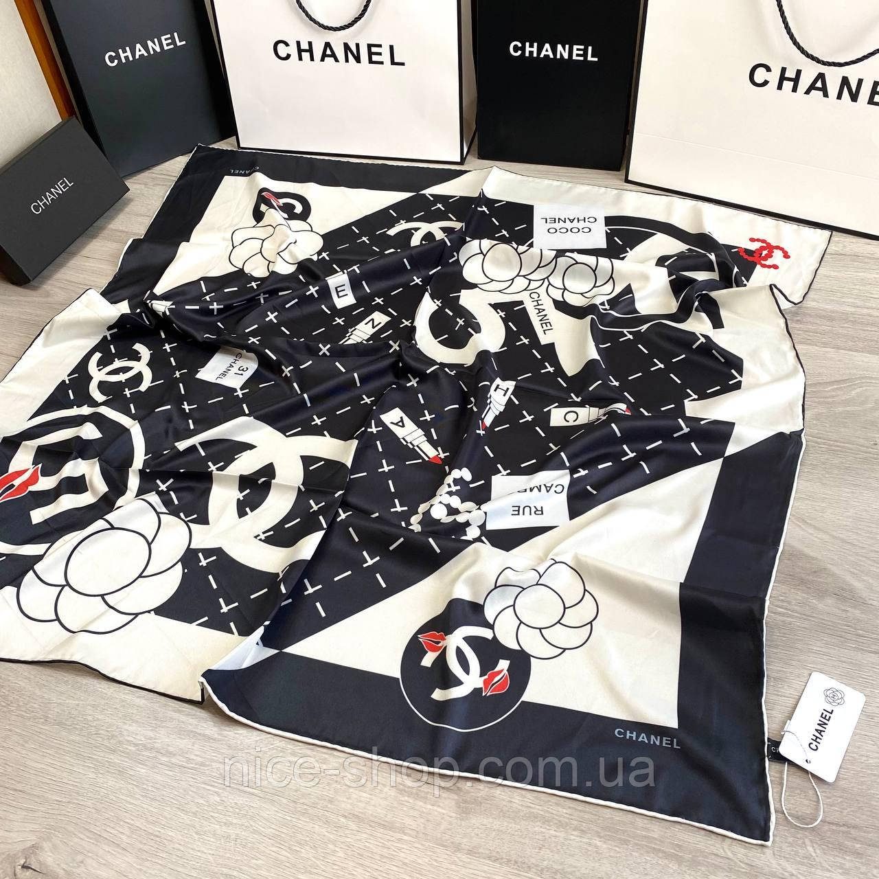 Хустка шовкова C.H.A.N.E.L з ручною підшивкою