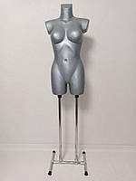 Манекен женский серый "Венера ровная" на подставке с хромированными трубами