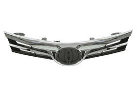 Решітка радіатора Toyota Corolla E18 16 -18 EUR (FPS).