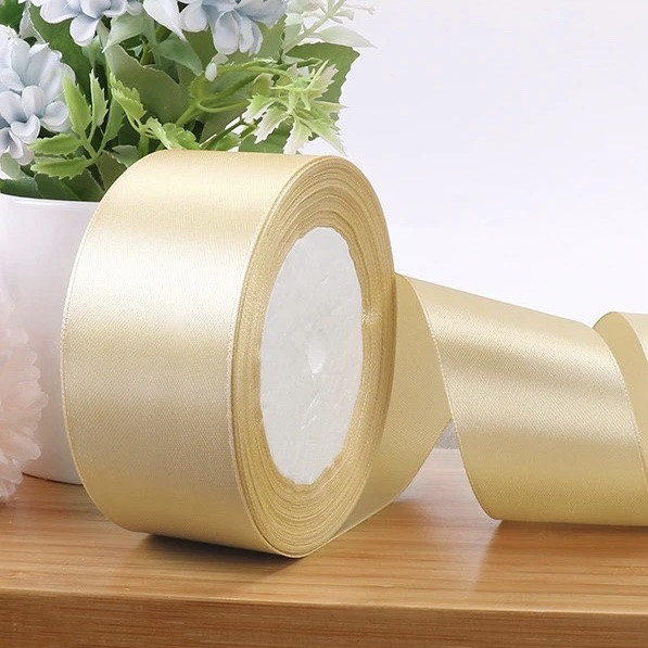 Стрічка атласна 5 см 23 м колір на фото