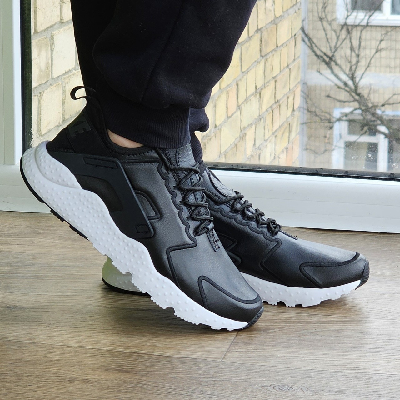 Мужские Кроссовки Nike Huarache Black-White Черно-Белые Кожаные Найк 41 ...
