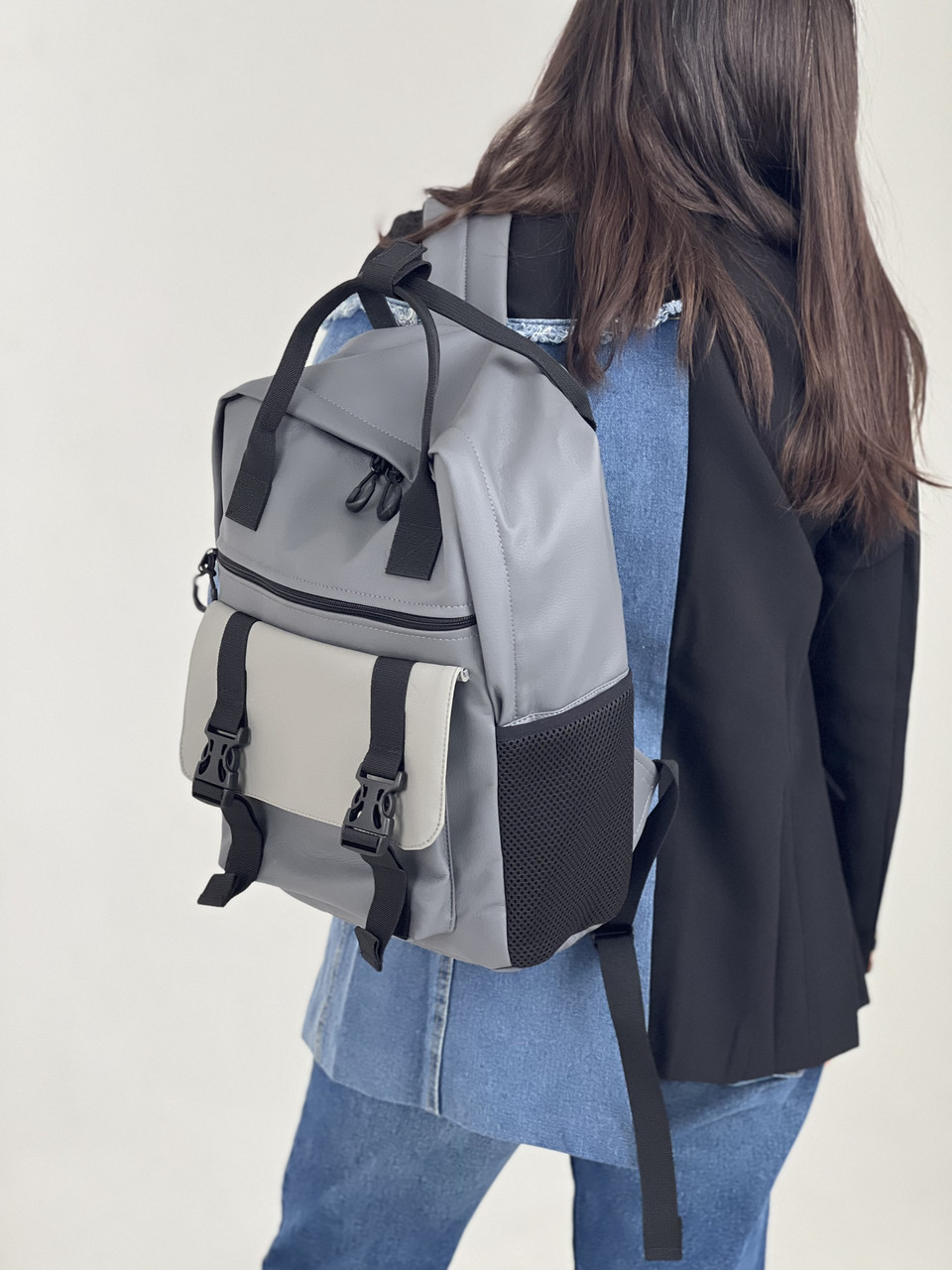 Жіночий рюкзак Канкун, комбінований сірий в екошкірі з відділенням для ноутбука