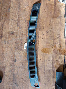 Пластик під лобове скло (жабо) MR511597 для Mitsubishi PININ 99-05