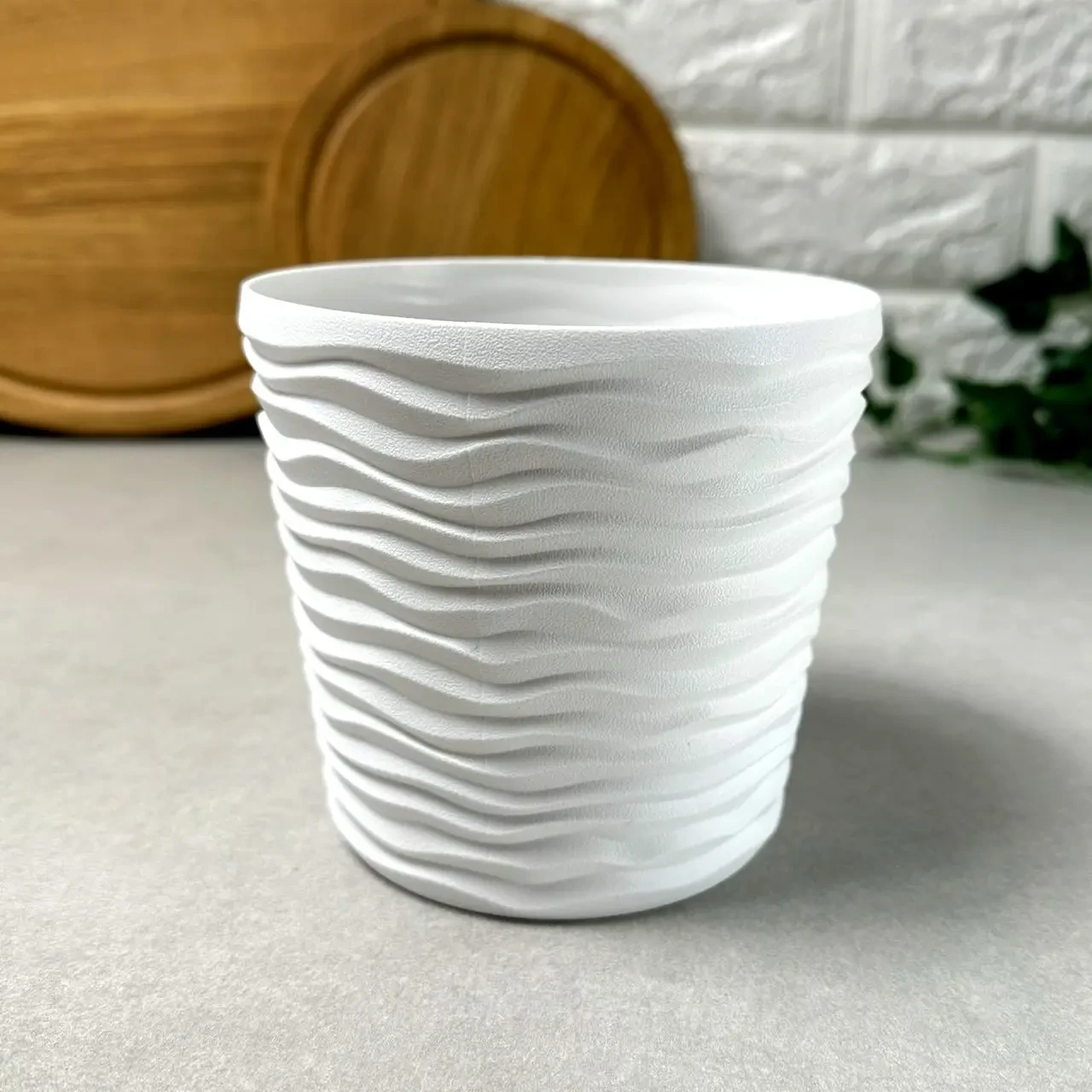 Хвилястий горщик зі вставкою для дренажу 3.5л Білий, Фьюжн Алеана