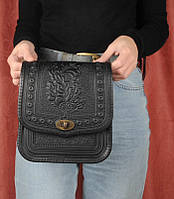 Кожаная женская сумка ручной работы "Дубок", черная сумка, сумка через плечо черного цвета