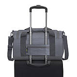 Легка складана дорожня сумка, 30 л, сірий RIVACASE 5542 Grey — MegaLavka, фото 8