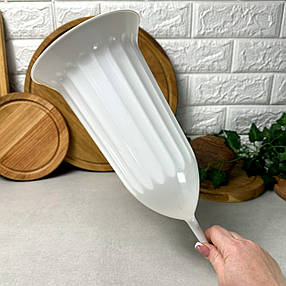 Садовий пластиковий вазон зі штирем-стійкою білого кольору, d16 Алеана Флора, фото 3