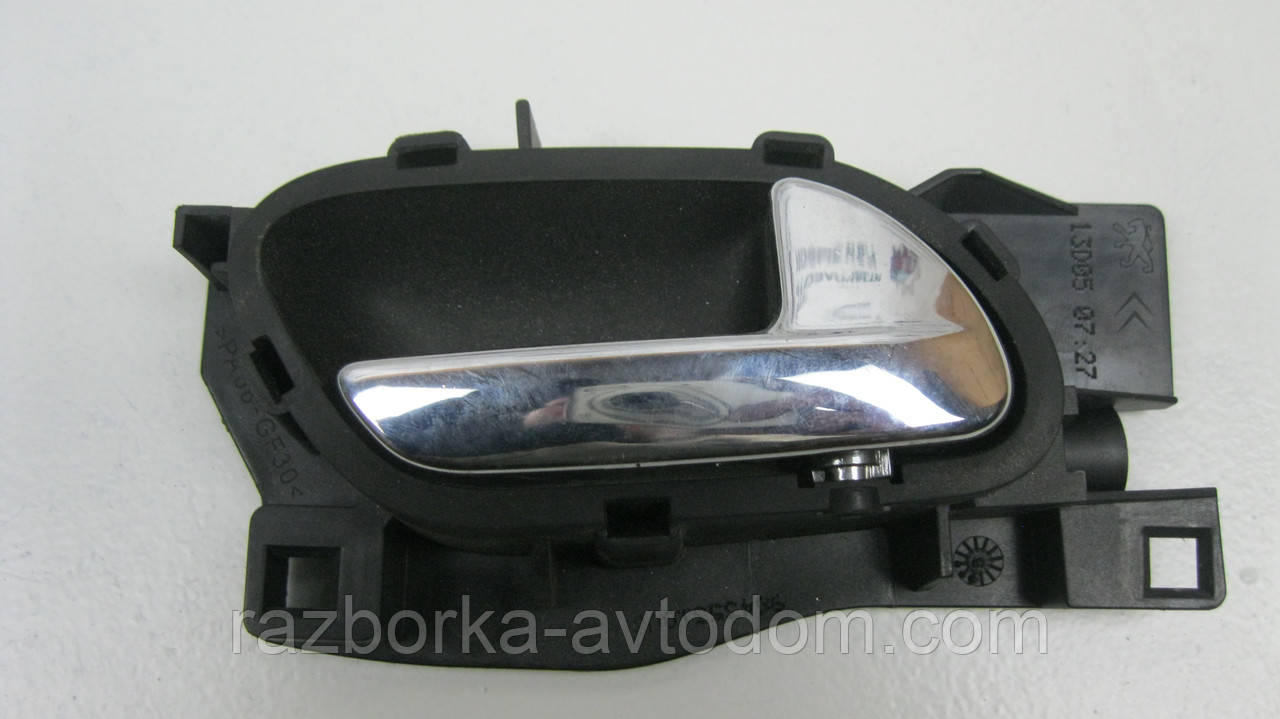 Ручка позанічна задніх правих дверей Citroen C4 (2004-2014) OE:9144 93, фото 1