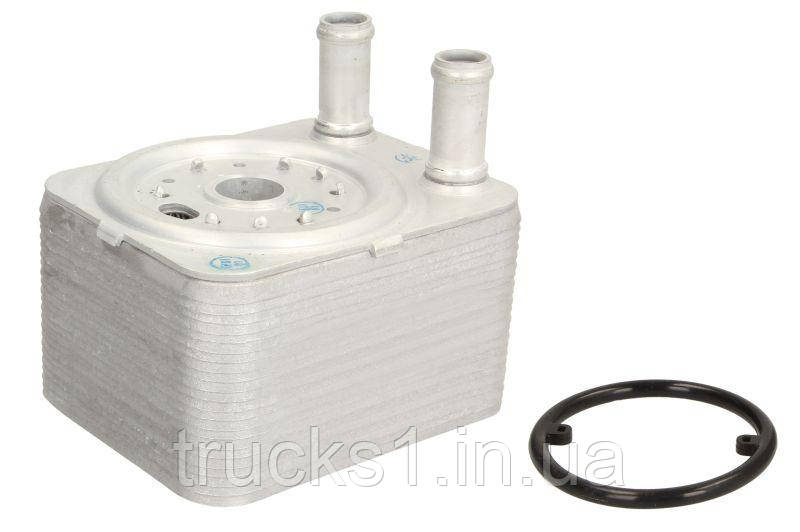 Масляний радіатор (з ущільненням з монтажними елементами Easy Fit) AUDI A2, A3, A4 ALLROAD B8, A4 B5, A4 B6,, фото 1