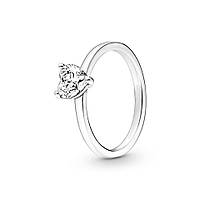Серебряное кольцо с прозрачным камушком в форме сердца