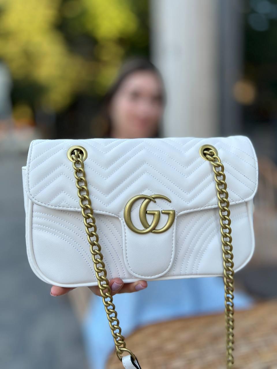 Жіноча сумка з еко-шкіри Gucci Marmont Big Гуччі біла молодіжна, брендова сумка через плече