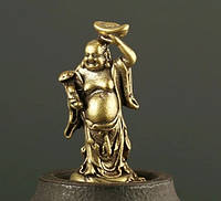 Фигурка статуэтка монах латунная металл латунь 3см на 1.3 см