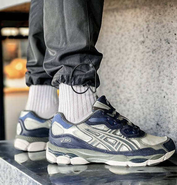 Adidas asics hotsell